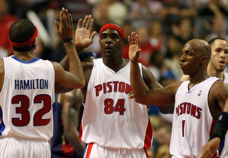 撞墙配合 撞墙配合